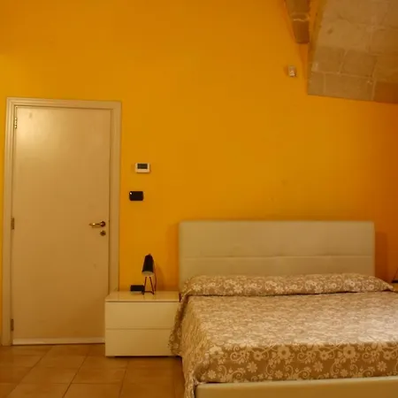 Santa Lucia Apartman *